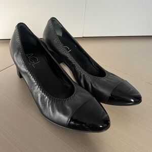 🚚 Moving sale 🚚 AGL Cap Toe Heels